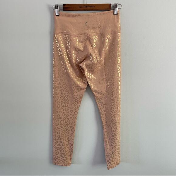 Zyia | Women’s Active Peach & Gold Metallic Leopard Print Leggings Tan Shimmer 4 - Picture 7 of 8